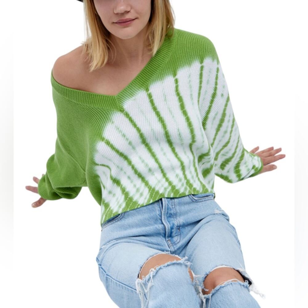 LA HEARTS Green Tie Dye V Neck Cropped Sweater Size Small Loungewear Casual